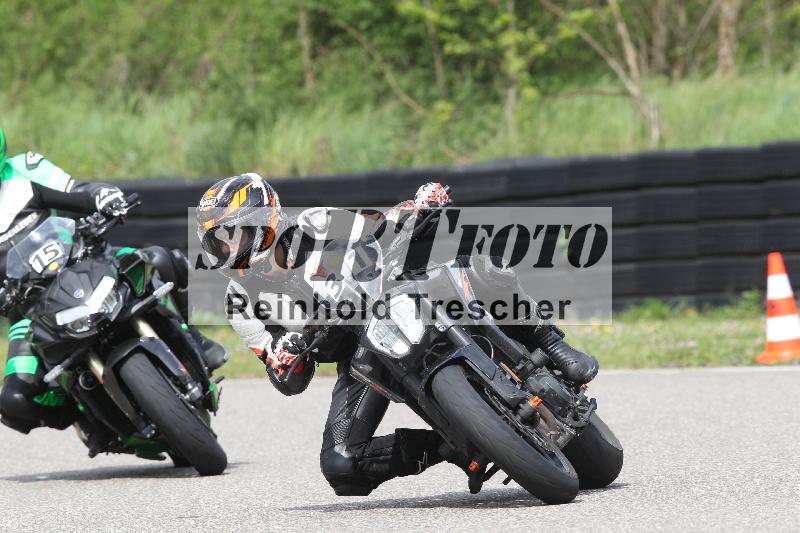 /Archiv-2025/10 23.04.2025 Cornu Master School ADR/rot-rouge/31